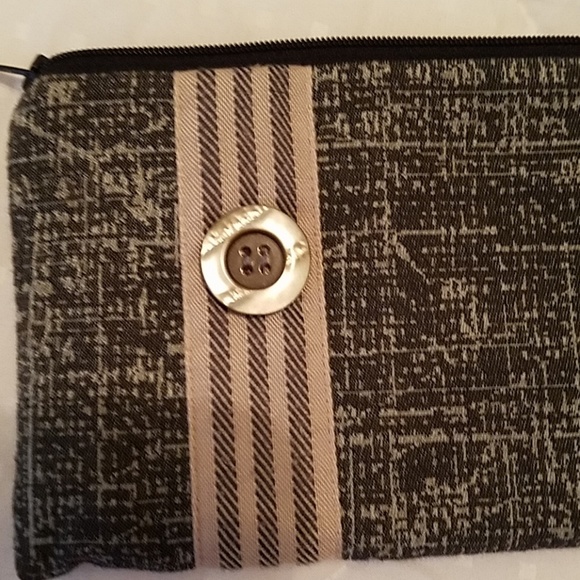 Laura Bee Designs Wristlet Bag - Picture 2 of 4